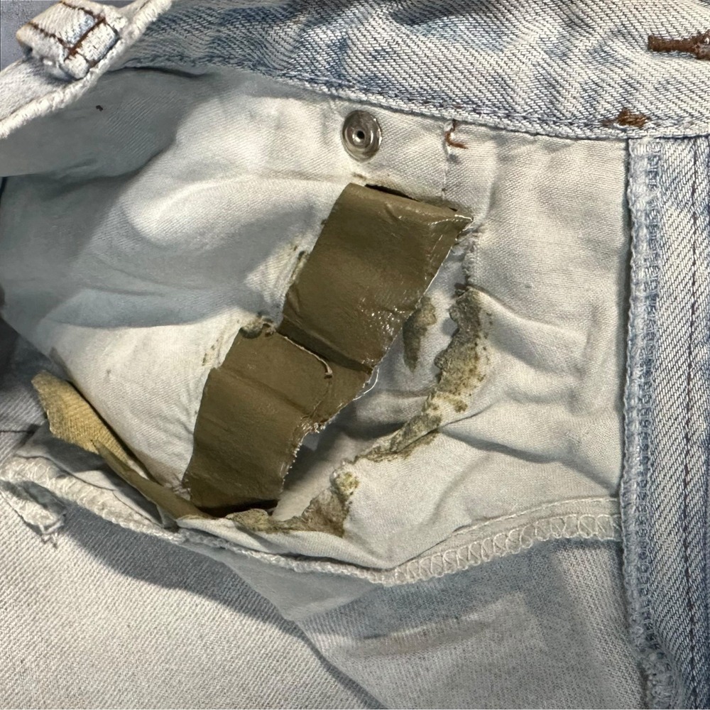 Distressed Vintage Levis High Waist Tapered Leg Mom Jeans Light Wash USA Made 16 - Picture 11 of 16